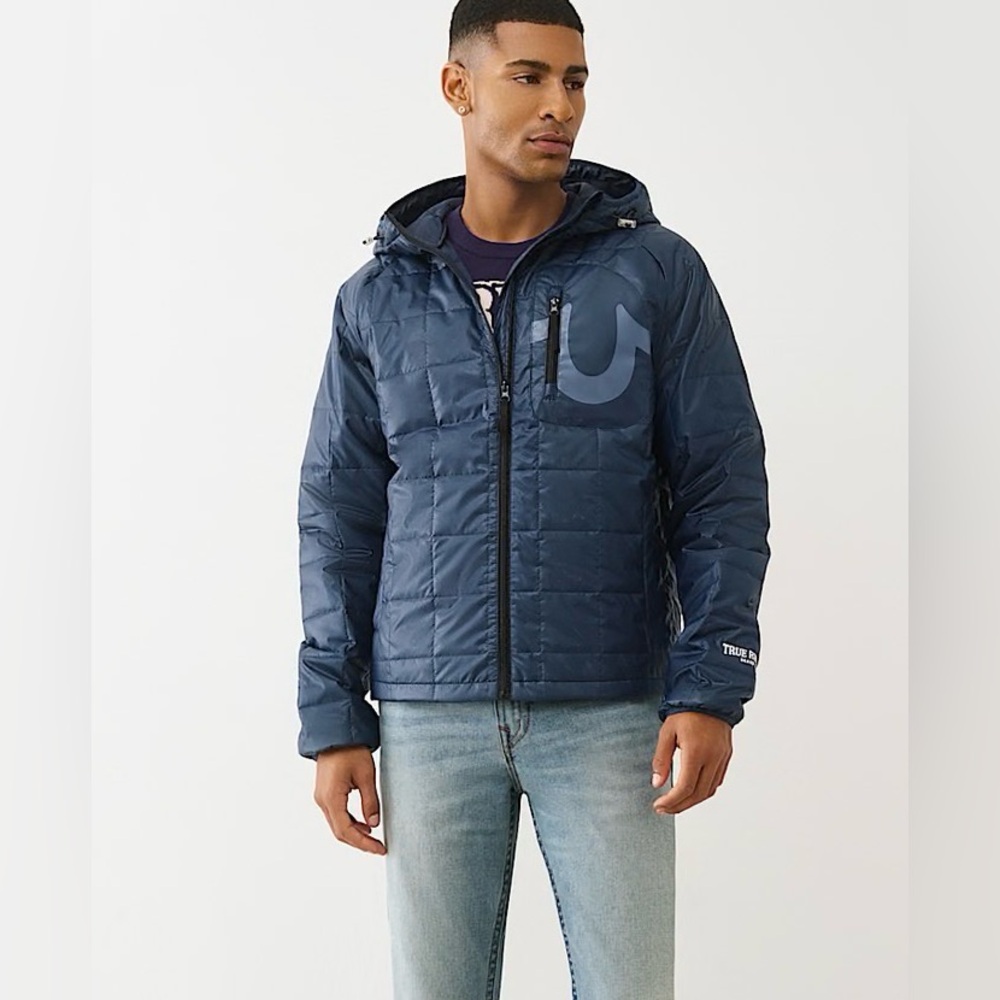 True Religion Men’s Geo Quilted Hooded Puffer Jacket Navy M